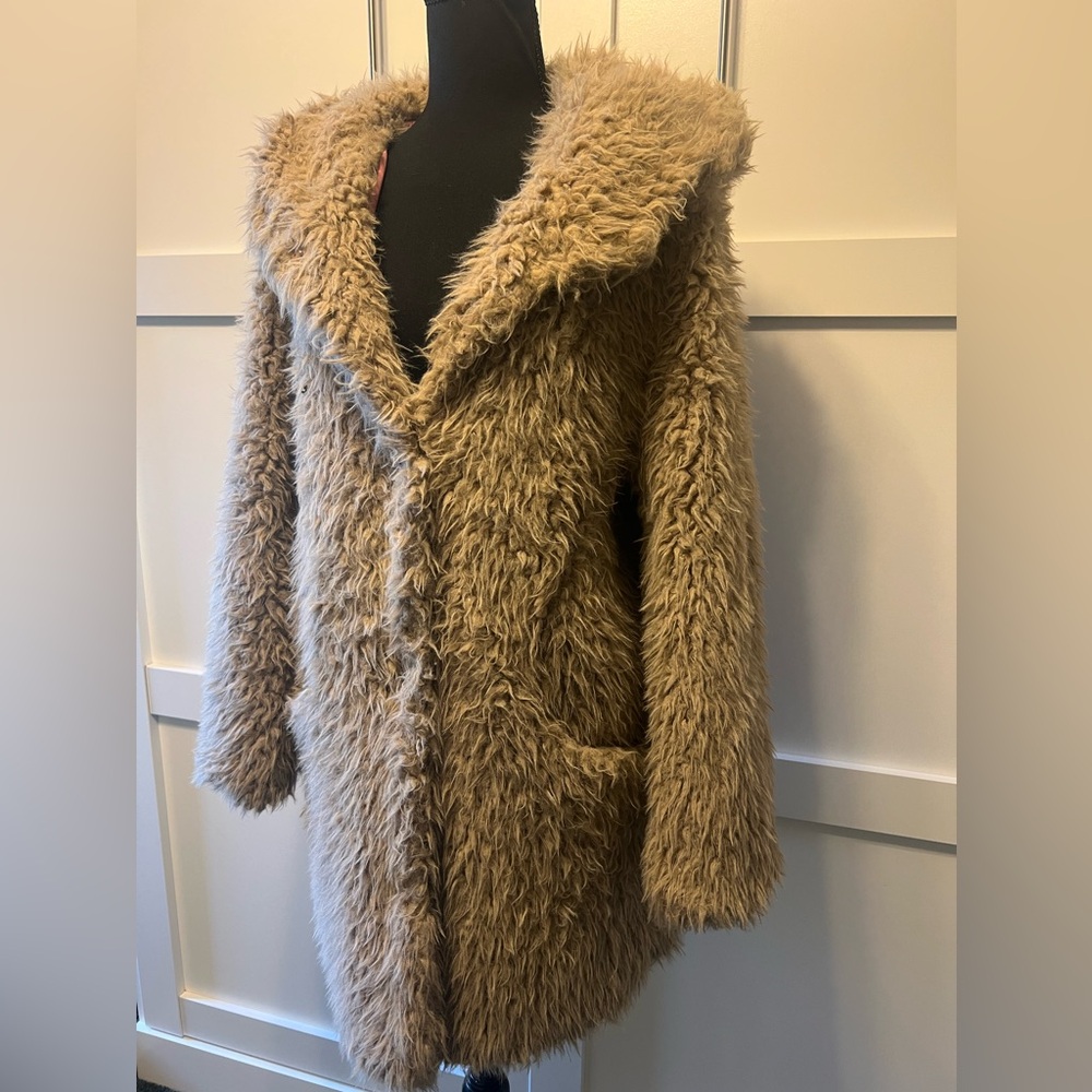 ZARA Basic Outerwear Faux Fur Hooded Coat Size L
